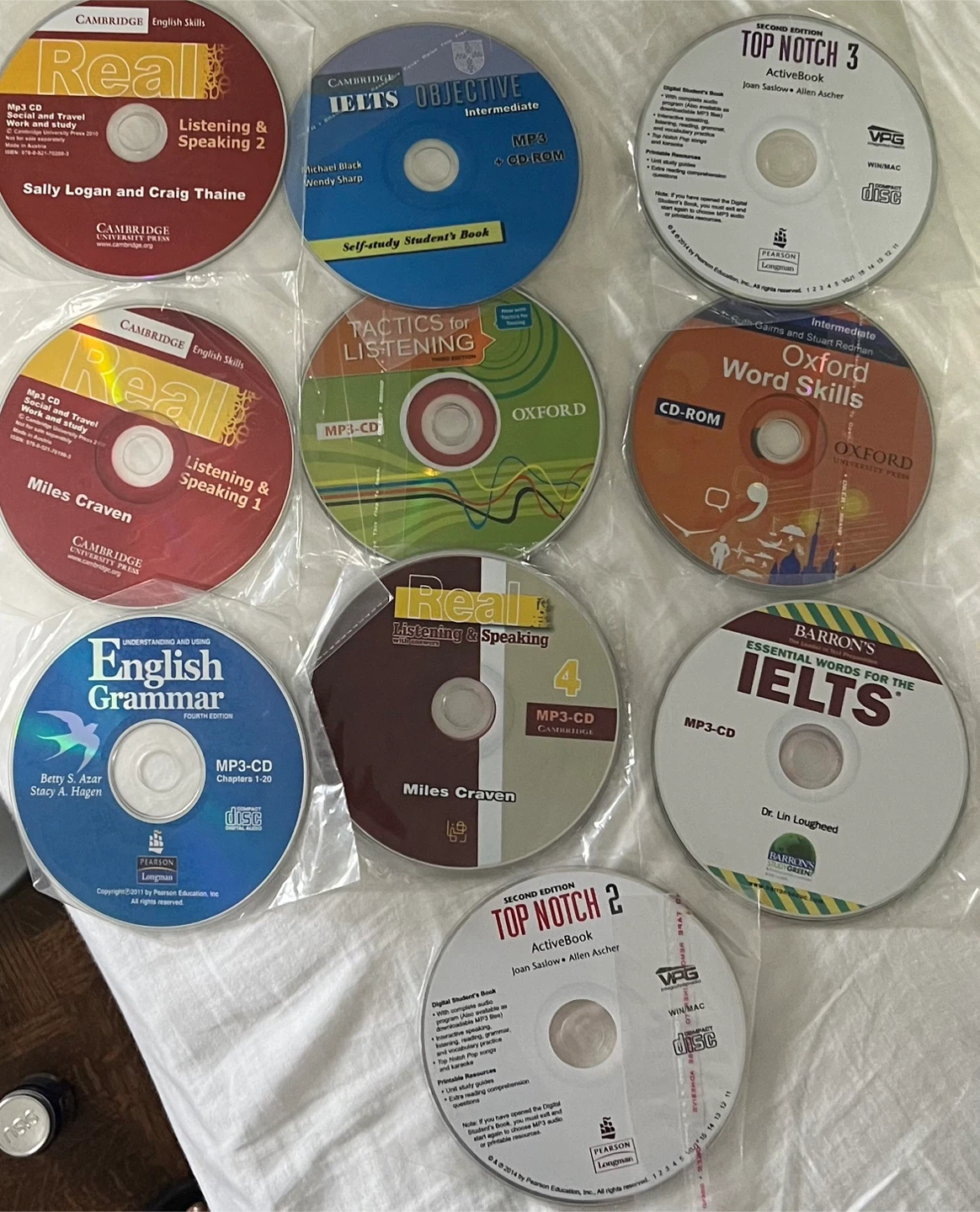 Bundle of ESL MP3-CDs - Cambridge, Oxford, Barron's
