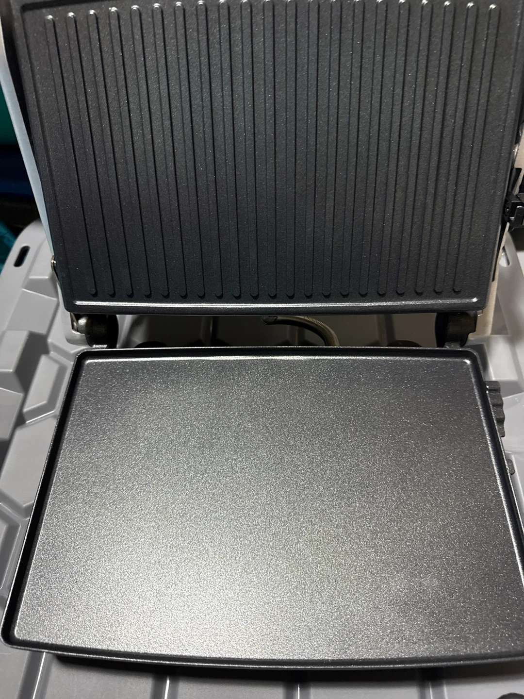 Breville Panini Press & Grill - photo 2