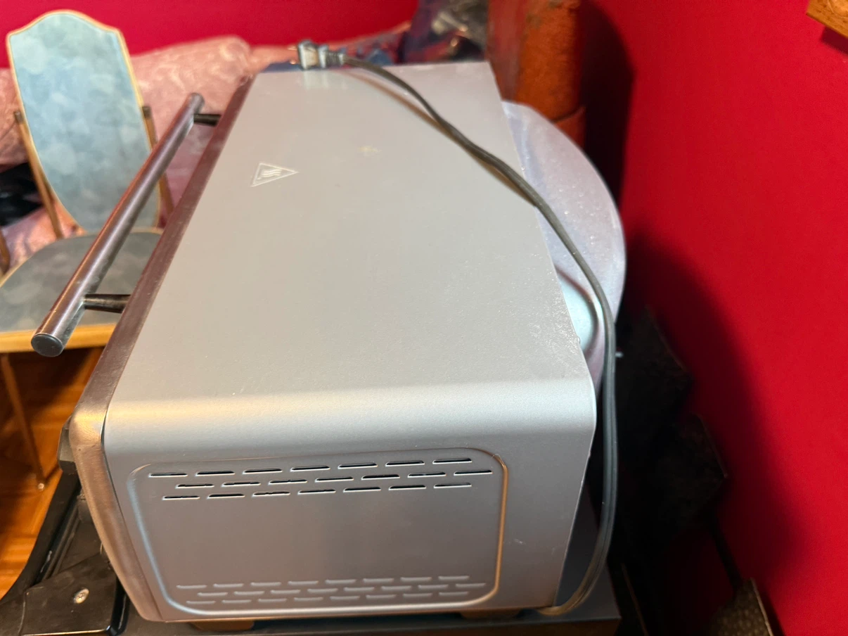 Hamilton Beach Toaster Oven - photo 3