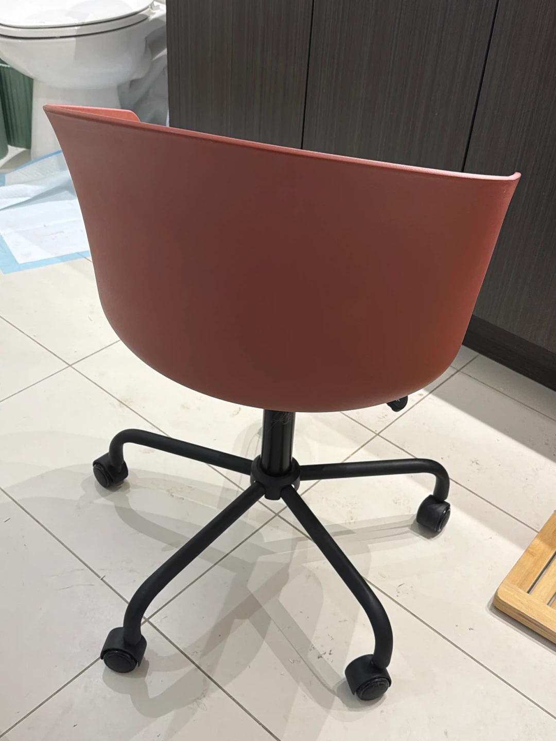 Office Chair with Casters - photo 2