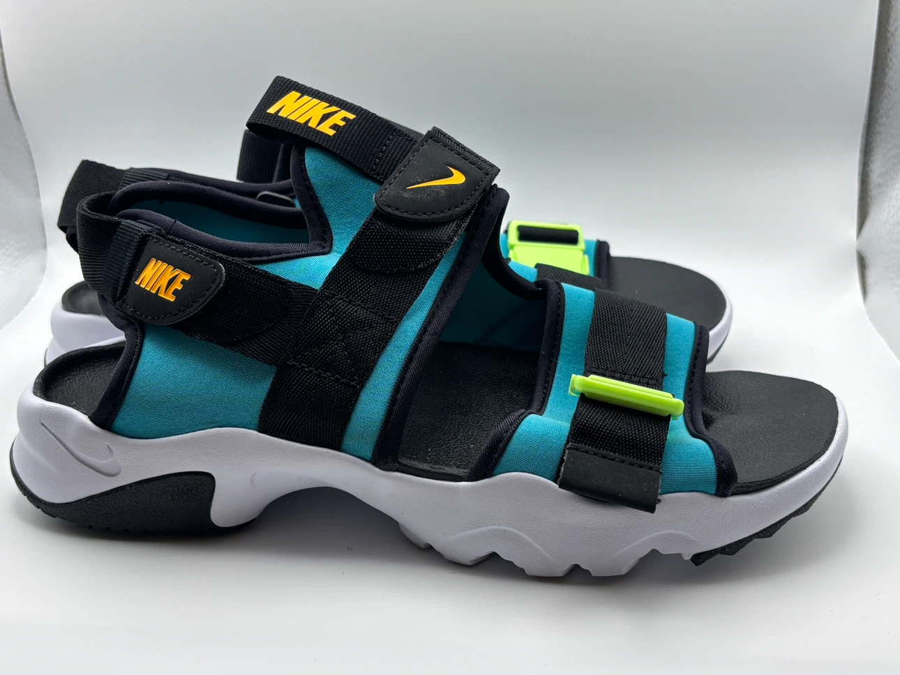 Nike Canyon Sandals - Size 8 Unisex - photo 3