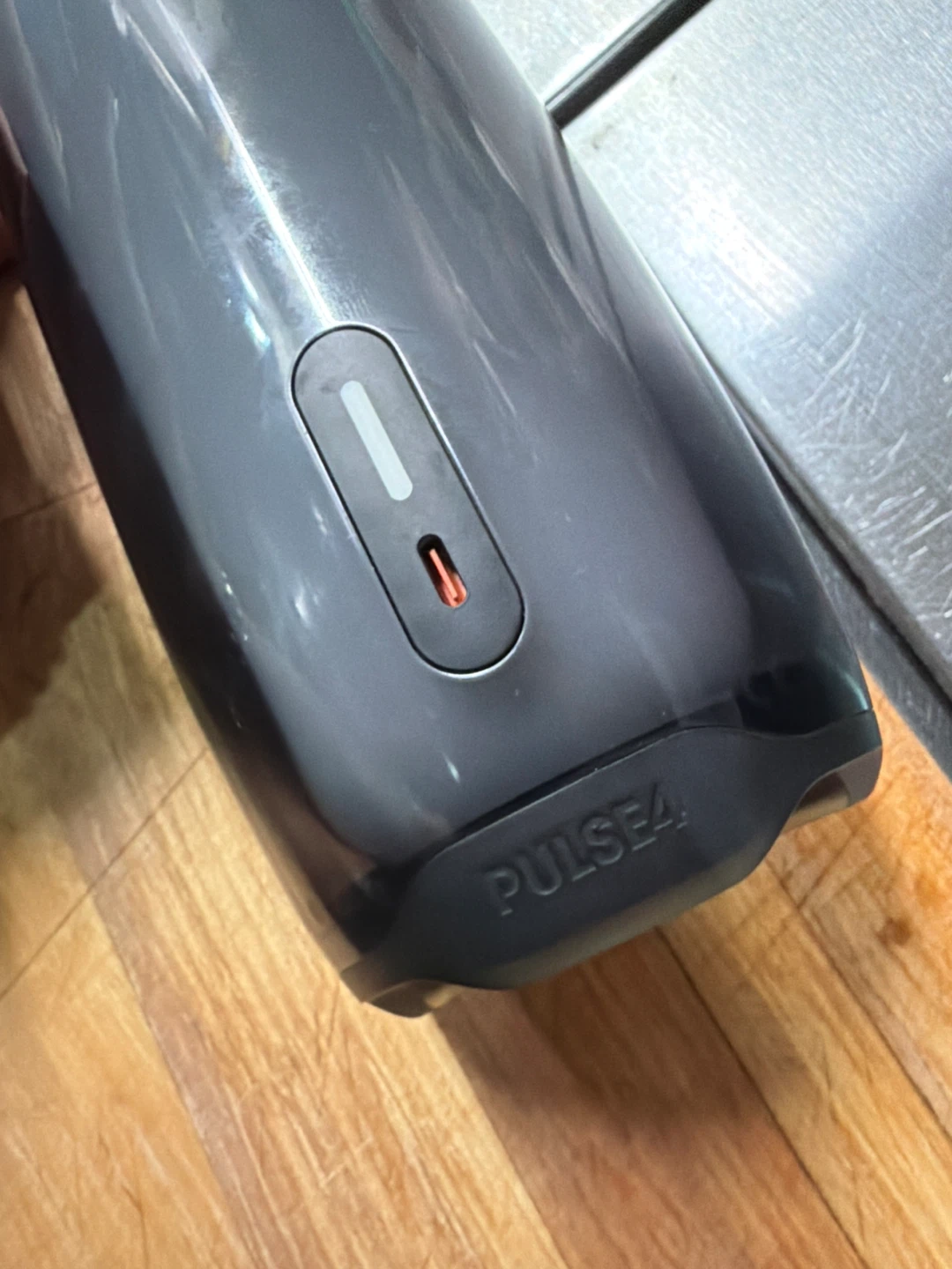 JBL PULSE 4 Portable Bluetooth Speaker - photo 2
