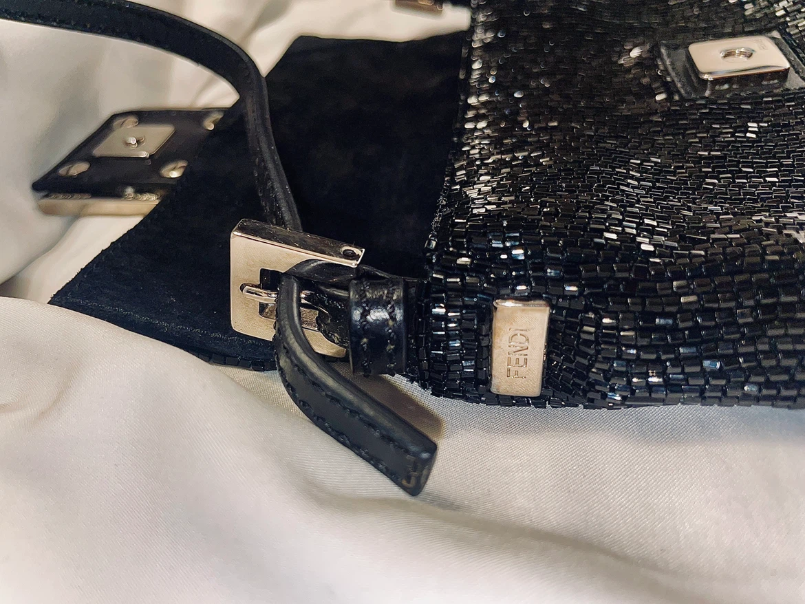 Fendi Black Beaded Baguette Bag - photo 4