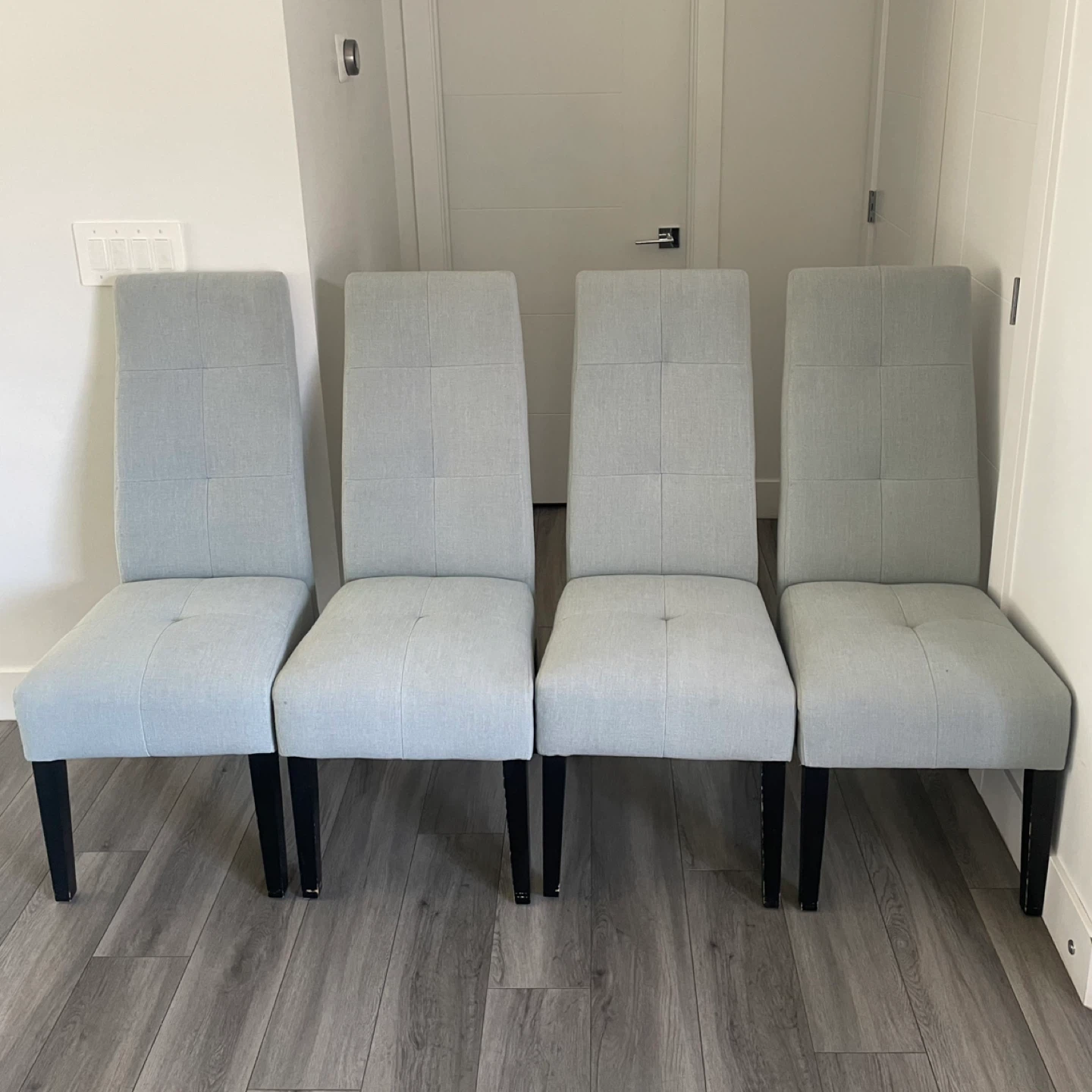 4 Dining Chairs