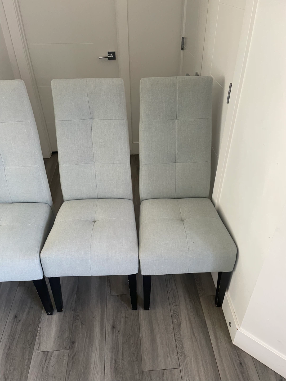 4 Dining Chairs - photo 4
