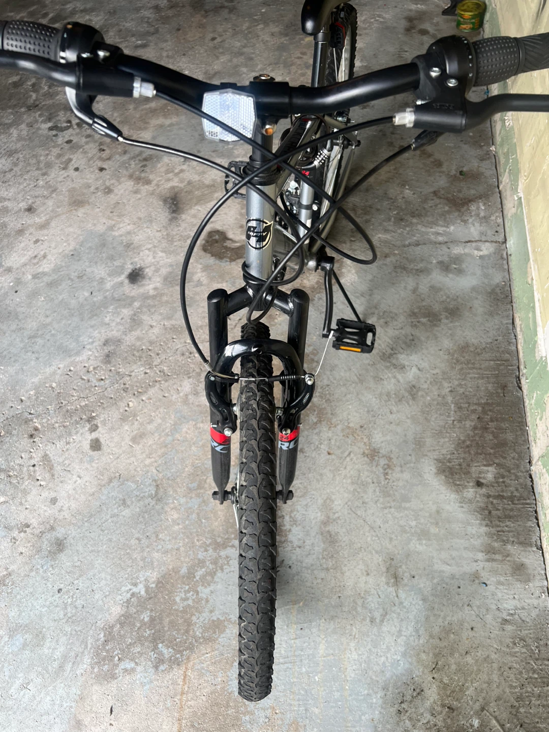 24 inch huffy Rock Creek Mountain Bike(fairly new) - photo 4