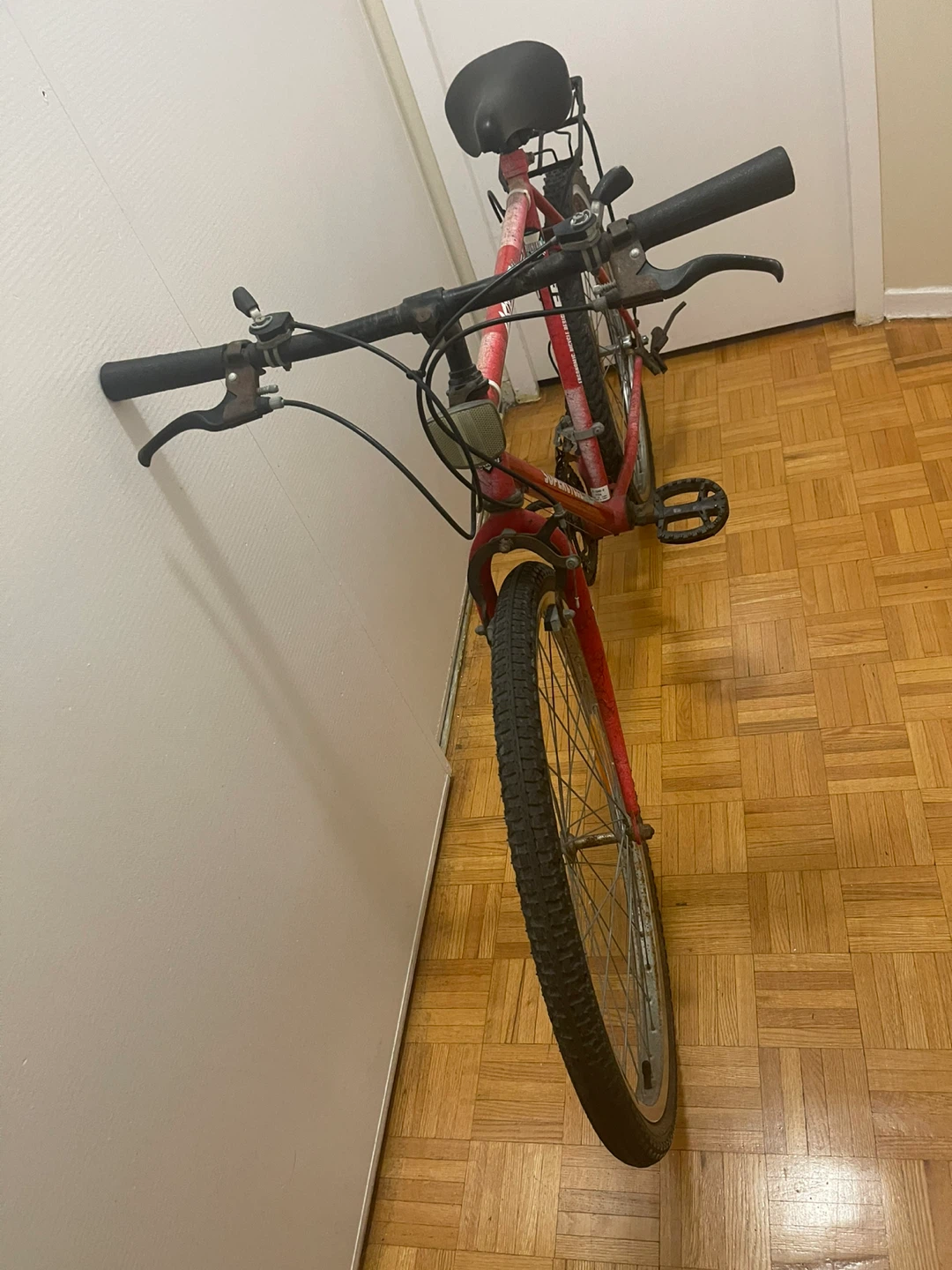 Red Supercycle GEO 680 Mountain Bike - photo 2