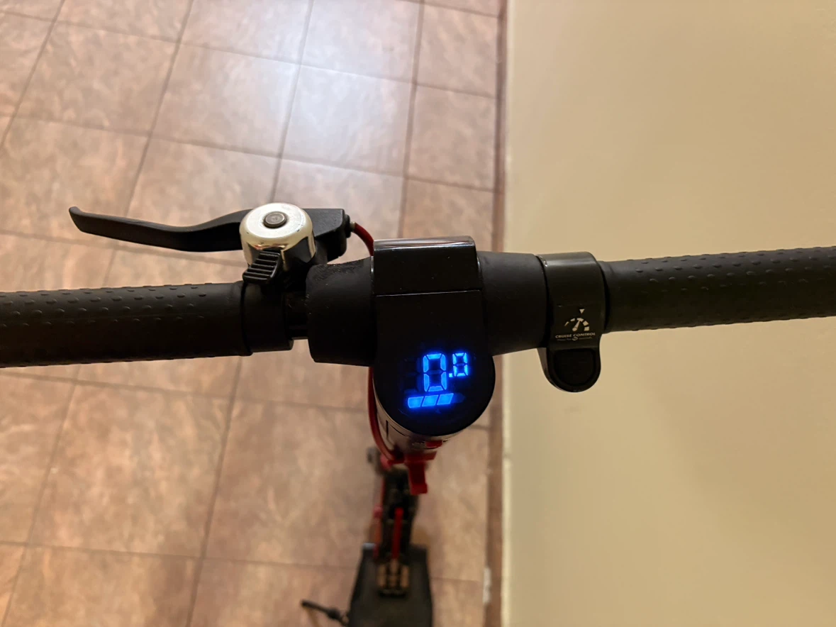 Gotrax Electric Scooter - photo 2