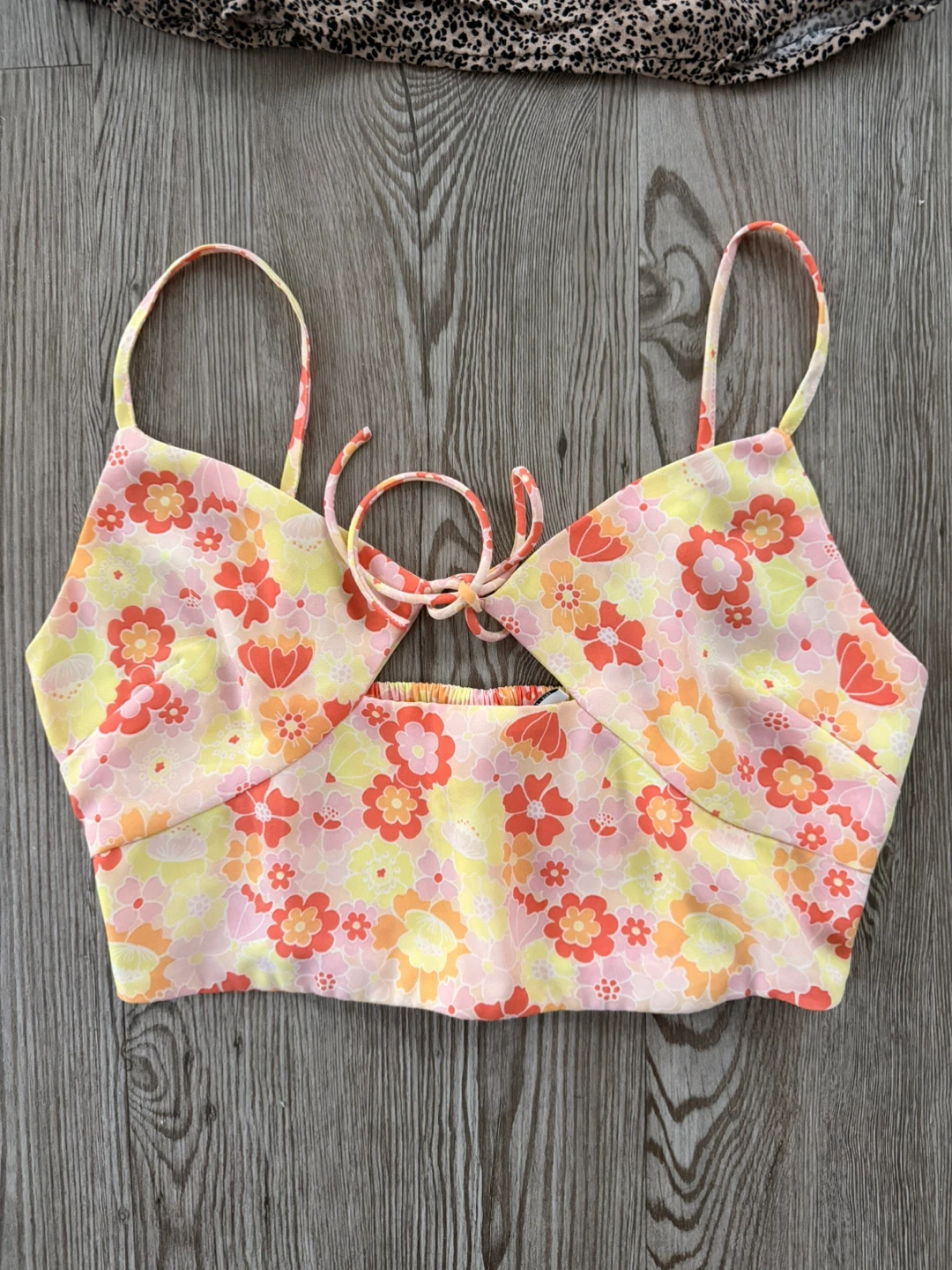 Assorted women’s tops - photo 2