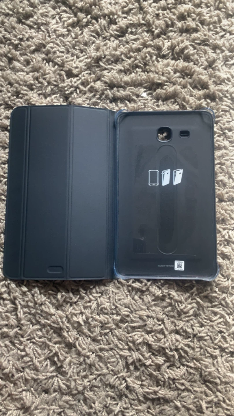 Samsung Galaxy Tab A 7.0" Book Cover - photo 2
