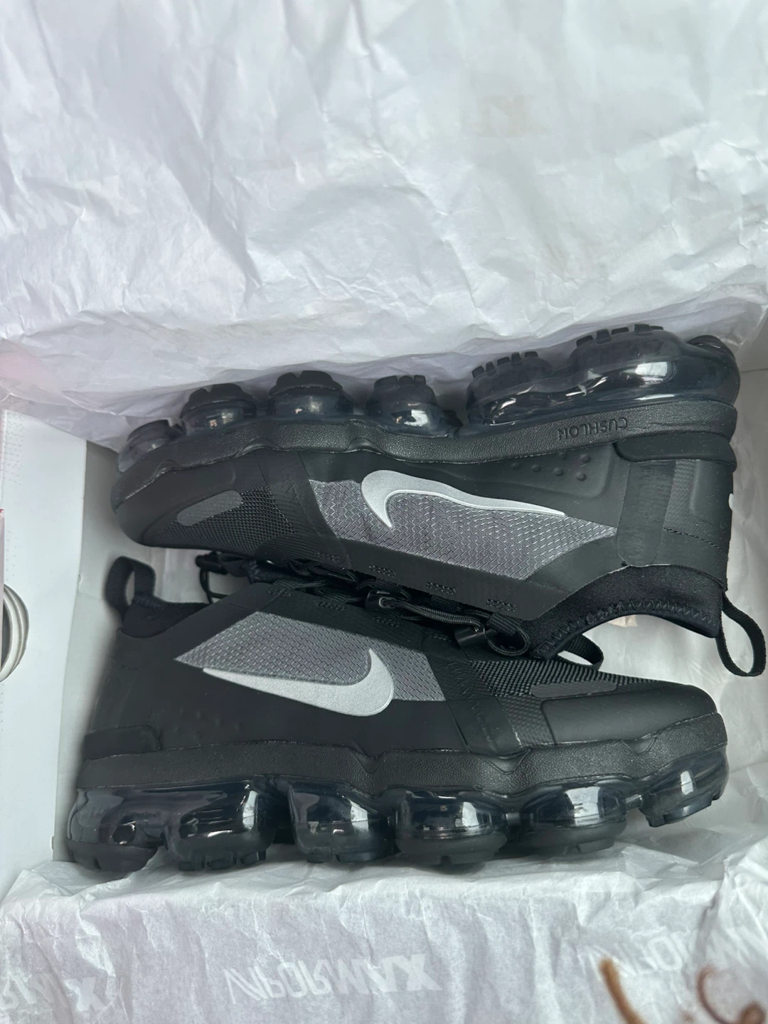 Nike Air VaporMax Shoes 7y