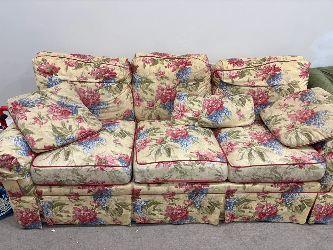 Floral Sofa with Accent Pillows
