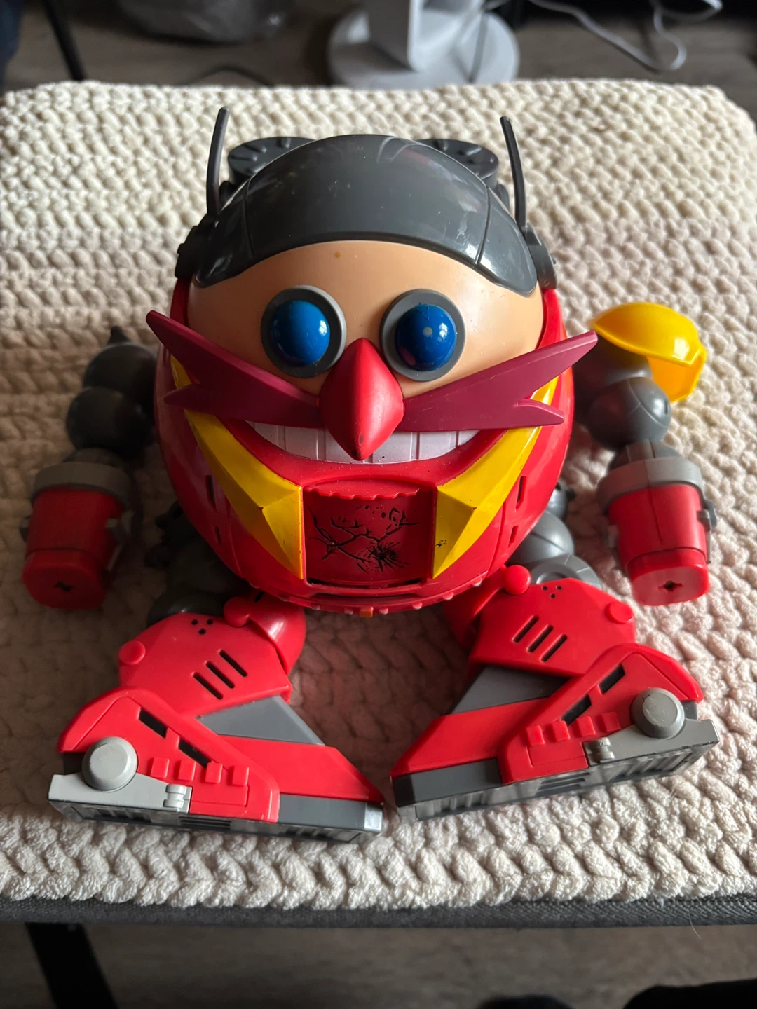 2021 Sonic the Hedgehog Eggman Action Figure - missing hands