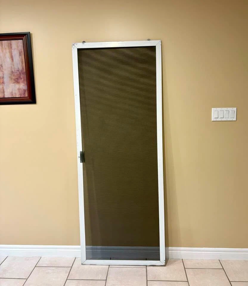 White Screen Door - photo 3