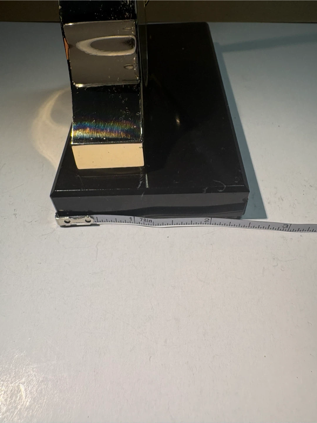 Vintage Bulova Quartz Clock with Pen Holder on marble base. - photo 4