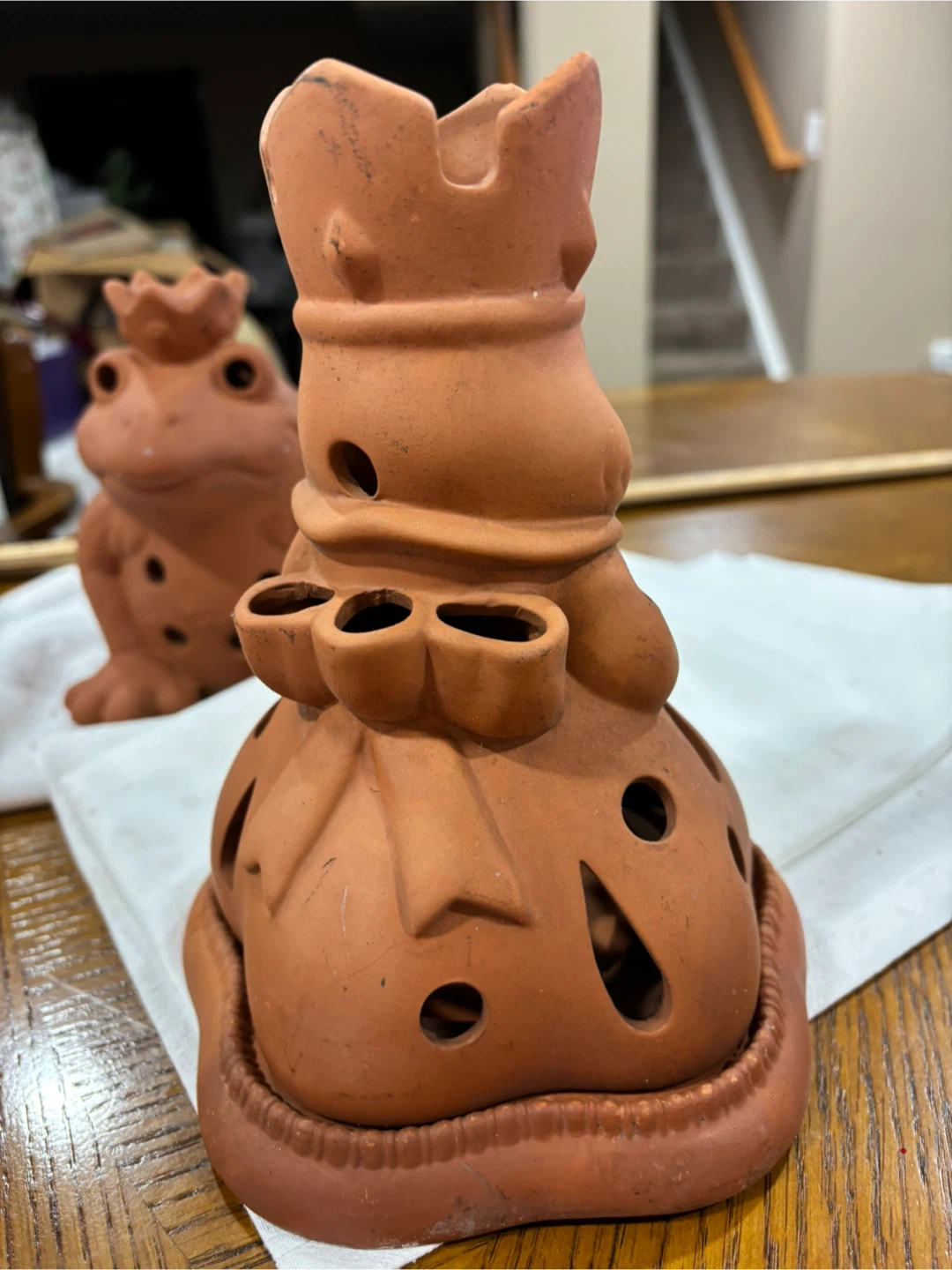 Retired Partylite Terracotta Frogs Lanterns Figurine - photo 4