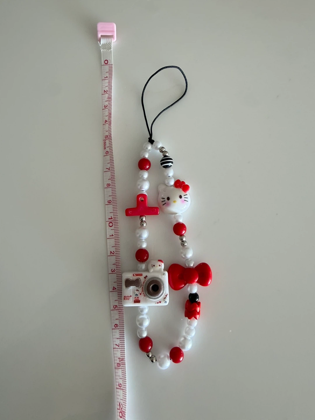 Brand New Hello Kitty Phone Charm Beaded Lanyard - photo 2