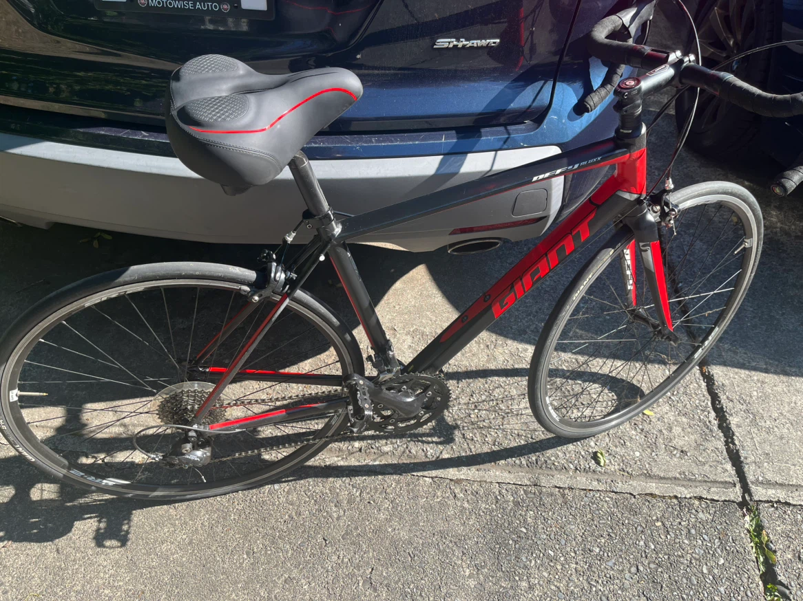 2015 Giant Defy 3 Road Bike | Shimano Sora | Excellent Condition - photo 2