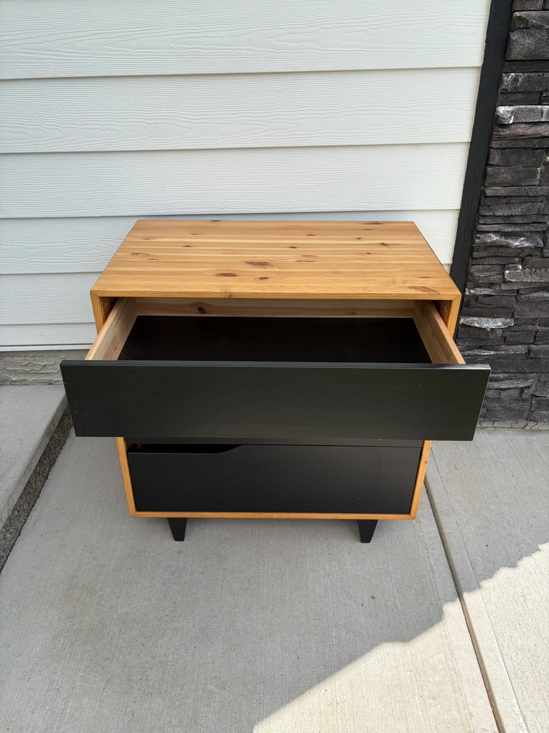 IKEA dresser with 3 drawers black with wooden frame - photo 2