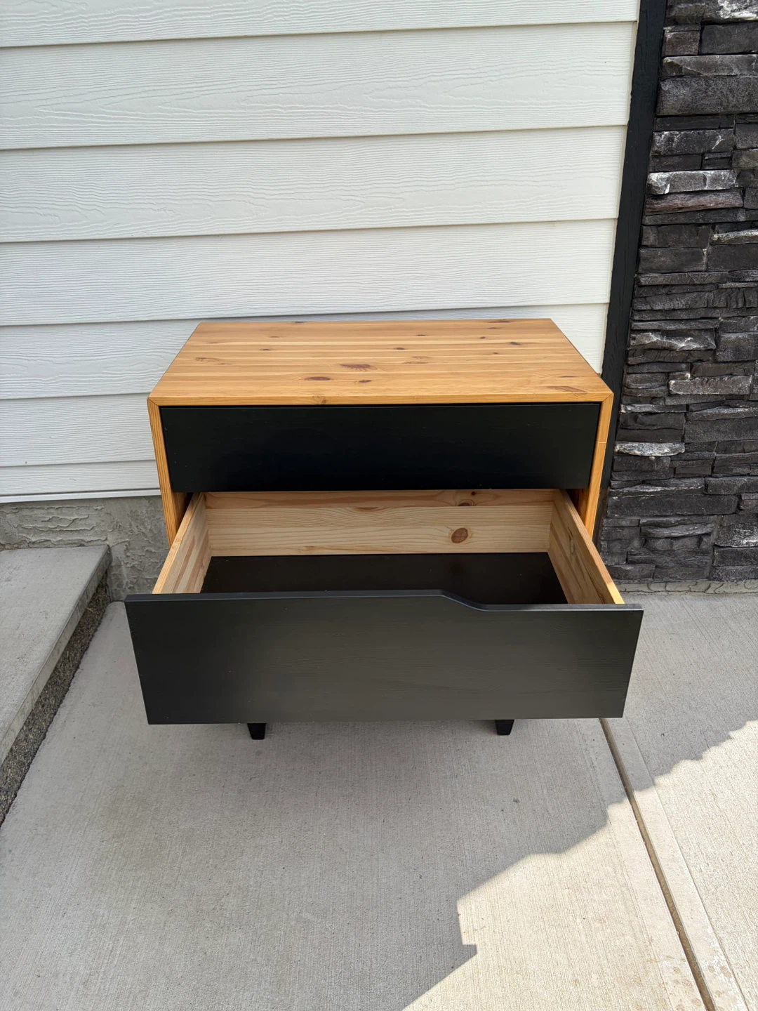 IKEA dresser with 3 drawers black with wooden frame - photo 3