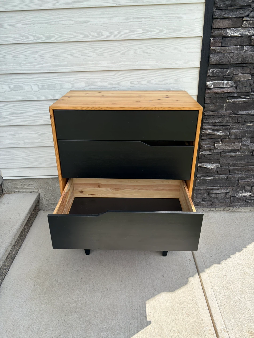 IKEA dresser with 3 drawers black with wooden frame - photo 4