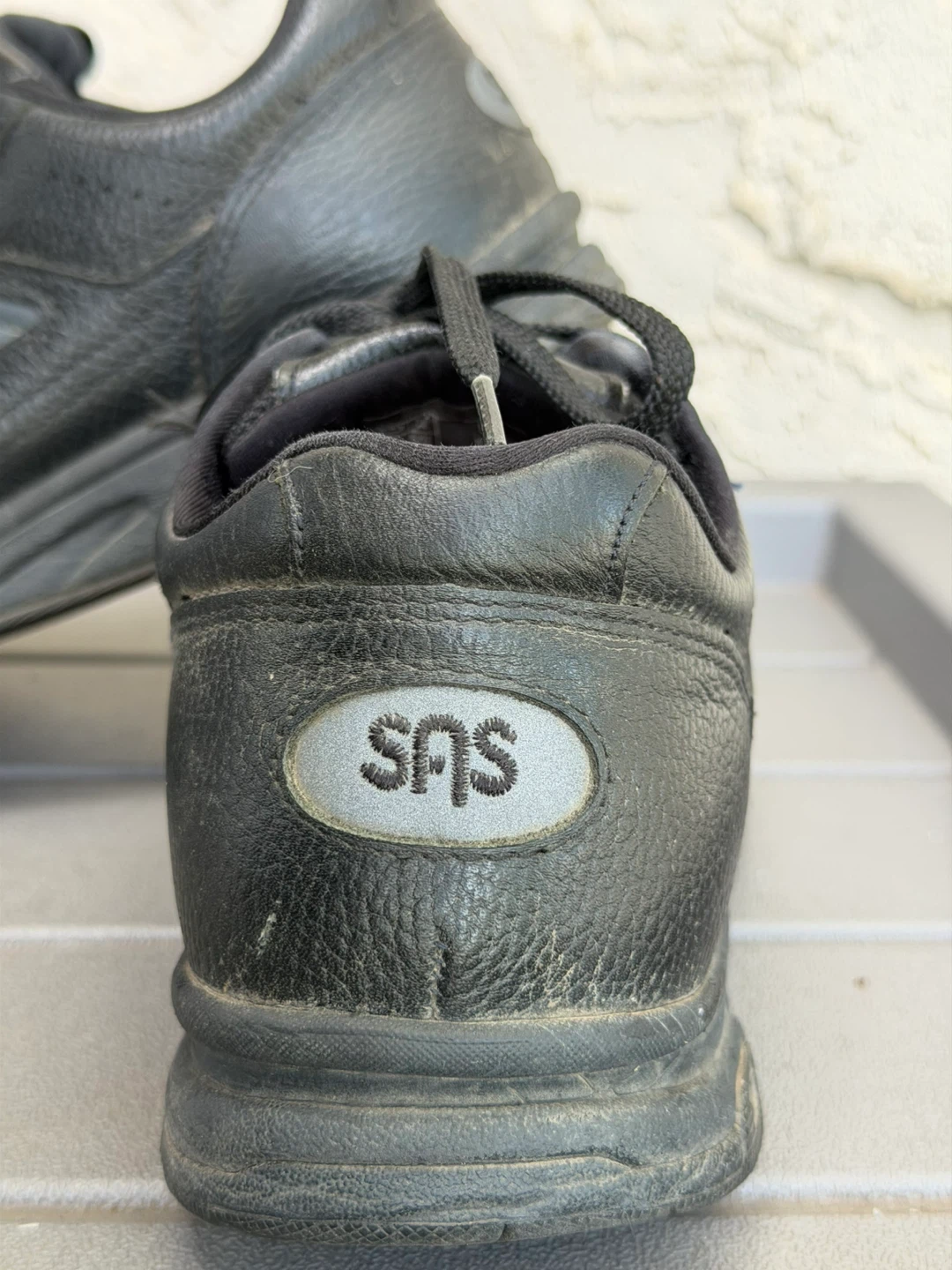 Women’s Black Leather SAS Shoes Size 9W - photo 4