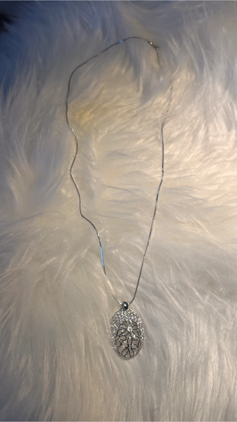 Silver 925 Pendant Necklace with Flower Design - photo 2