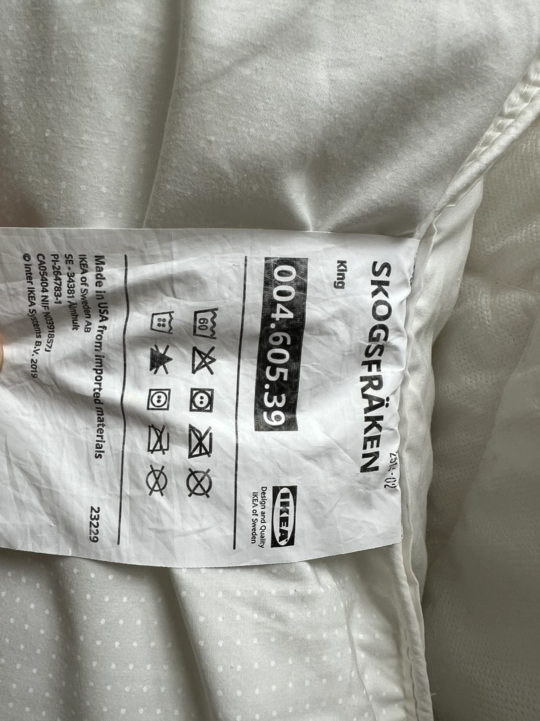 IKEA Duvet - Full/Queen and 2 Pillows - photo 5