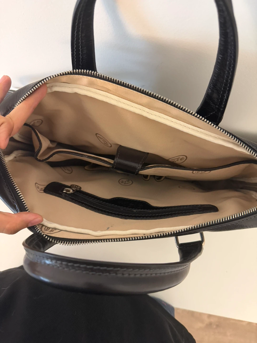 Men's Black Leather Briefcase - photo 3