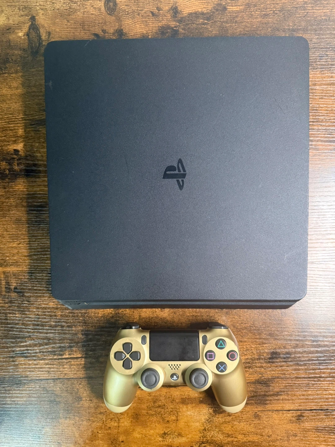 Sony PS4 Slim 1TB + 1 Gold Controller & Cables (Tested ✅) - photo 2