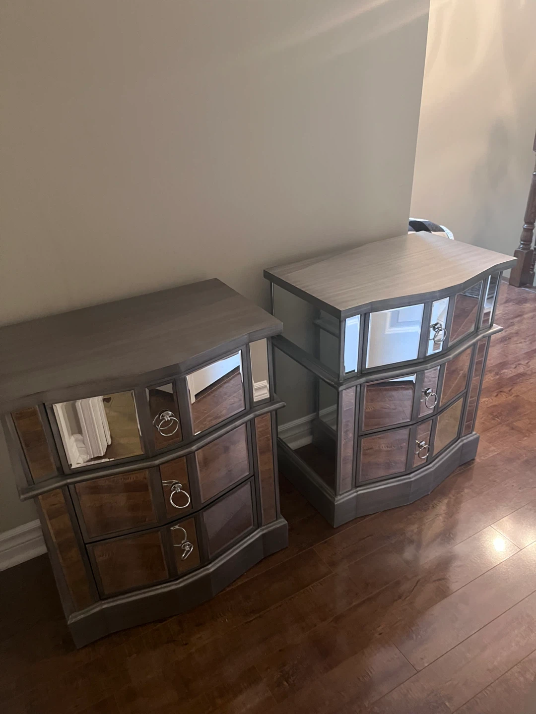Mirrored Nightstands Set