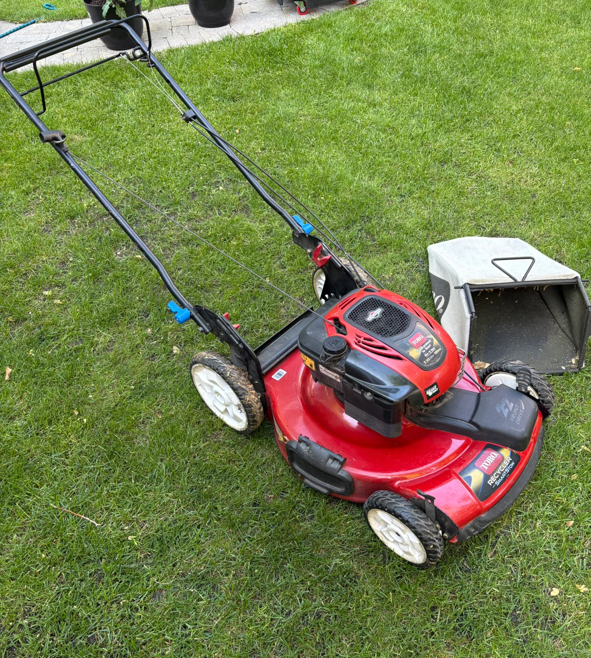 Toro Recycler SmartStow Lawn Mower