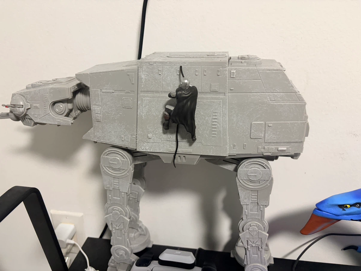 Star Wars AT-AT Walker Figure with Mandalorian