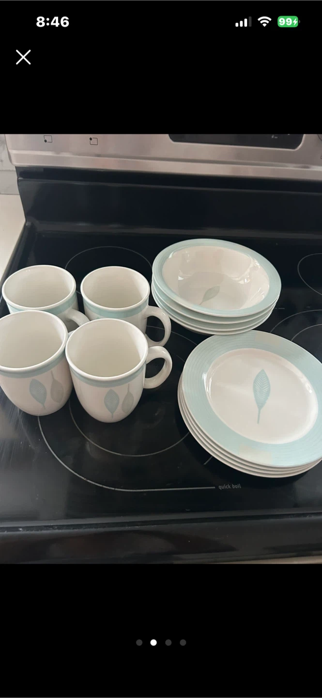 Togo Dinnerware Set - photo 3