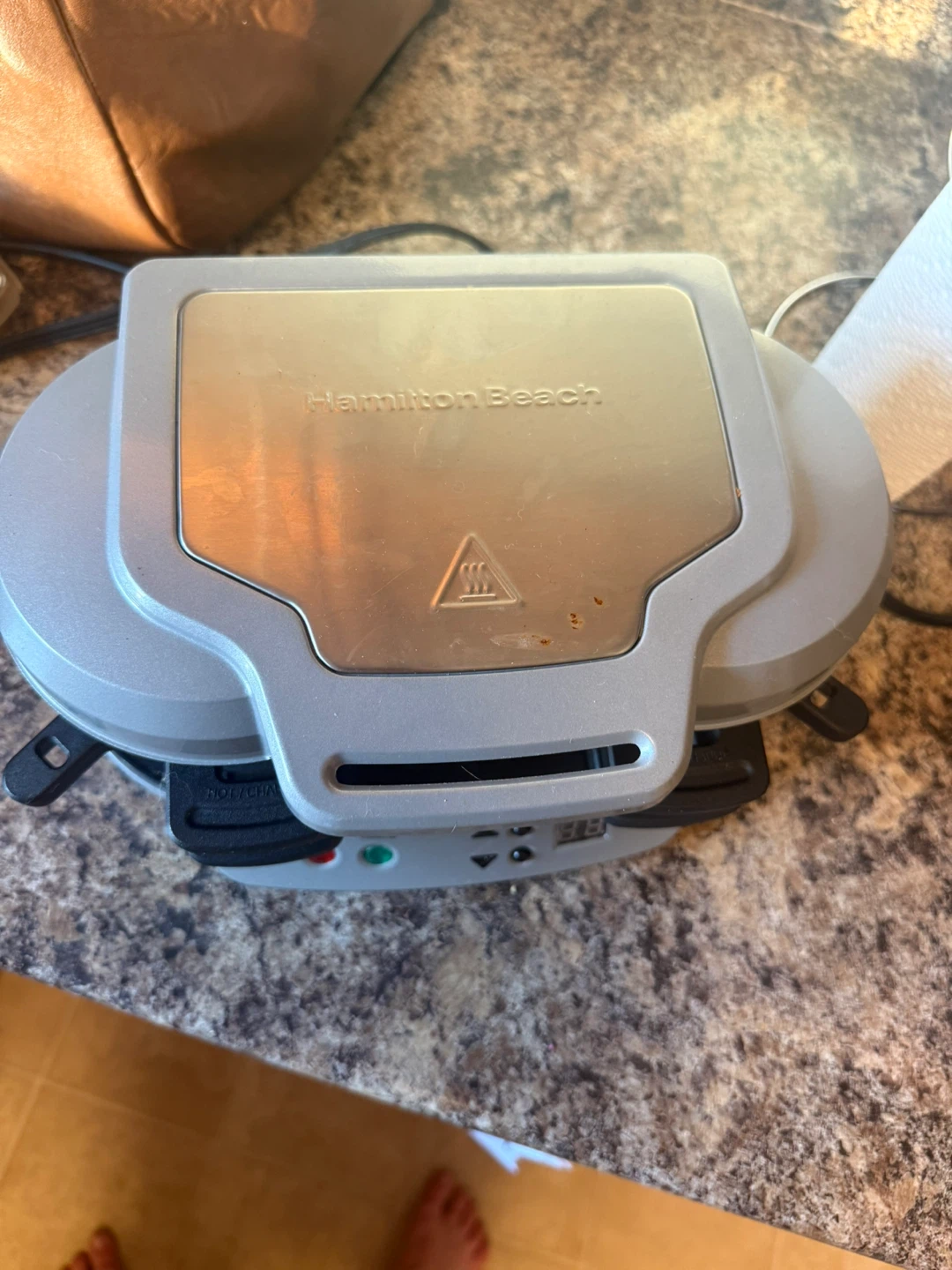 Hamilton Beach Breakfast Sandwich Maker - photo 2