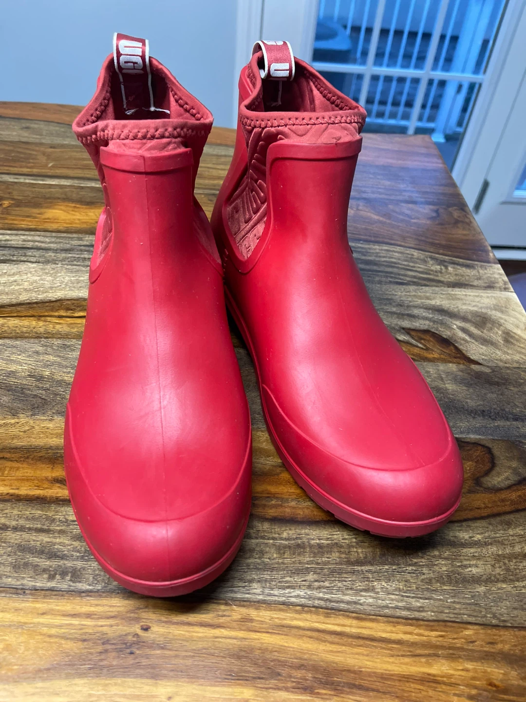 Size 9 Red UGG Ankle Rain Boots