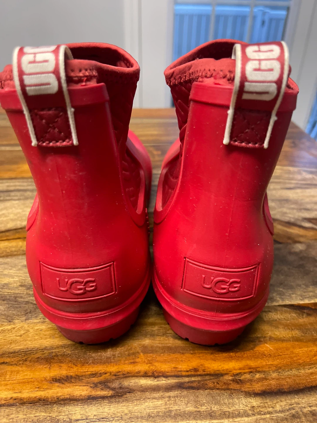 Size 9 Red UGG Ankle Rain Boots - photo 2