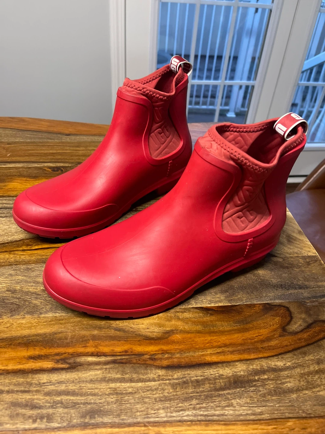 Size 9 Red UGG Ankle Rain Boots - photo 3