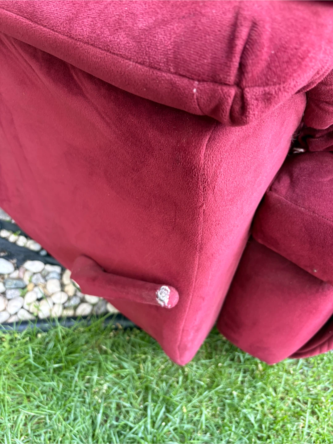 Red Recliner Chair - photo 5