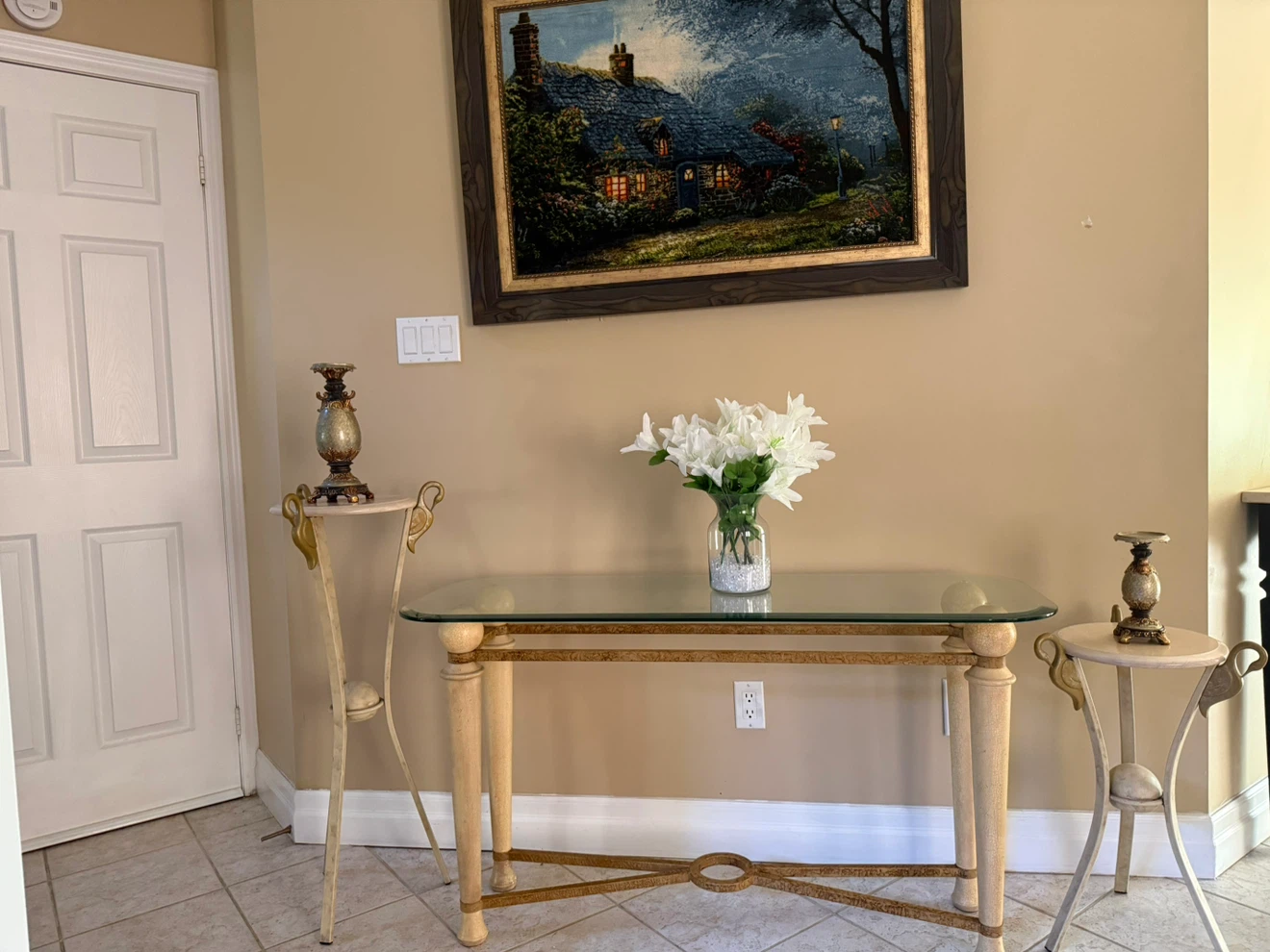 Vintage Swan Accent Table