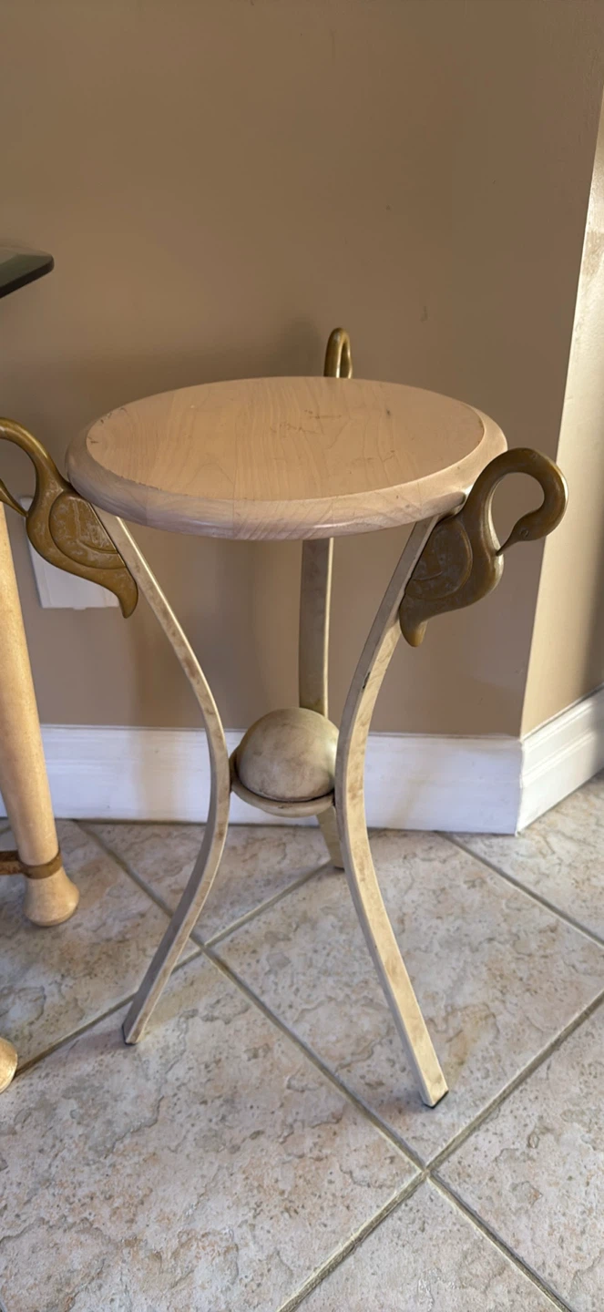 Vintage Swan Accent Table - photo 5