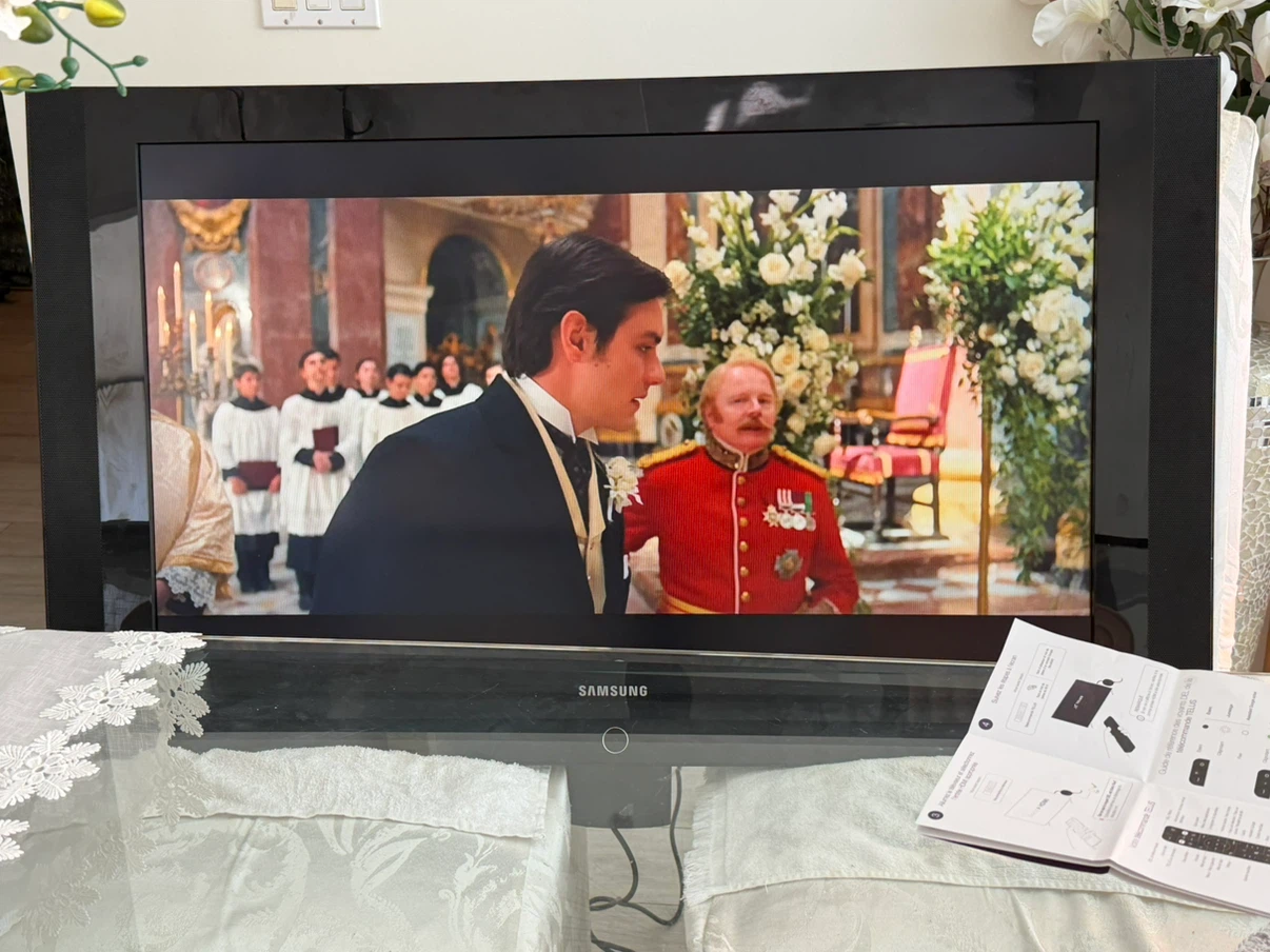 Samsung TV 50 inch