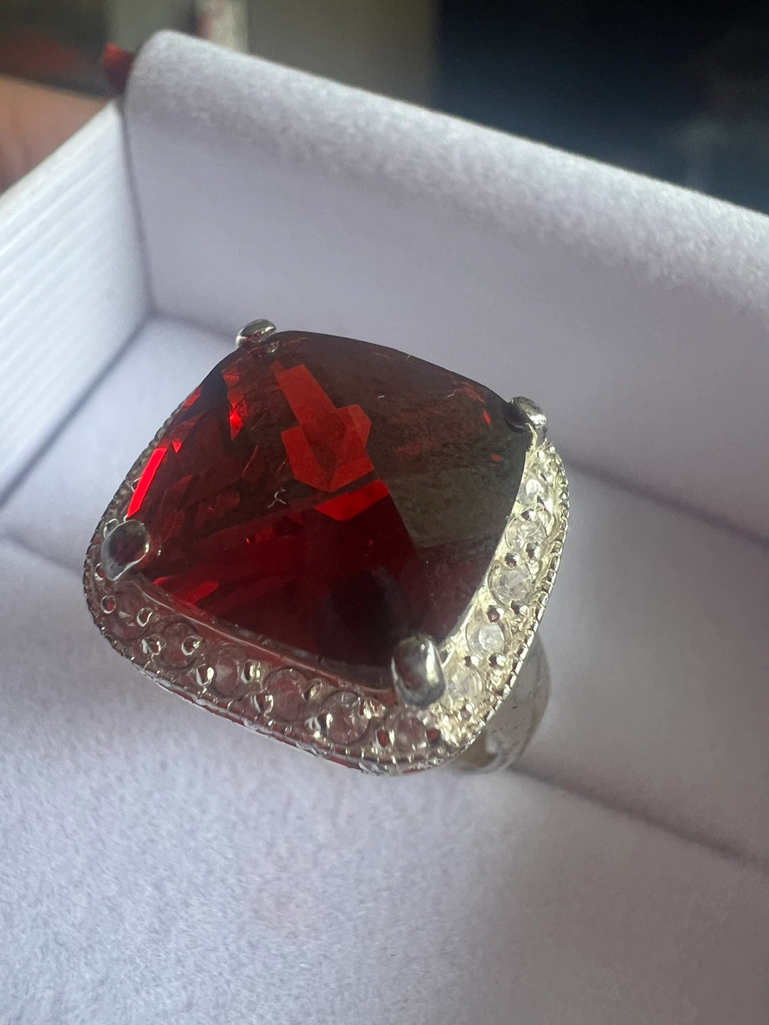 925 Large Garnet Ring with Silver Setting - photo 2