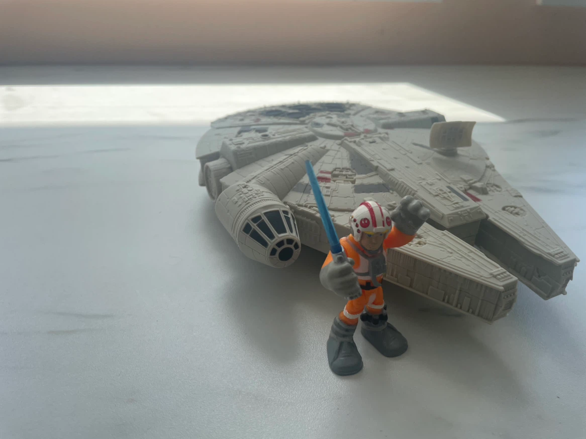 Star Wars millennium falcon. Action figure toy. - photo 2