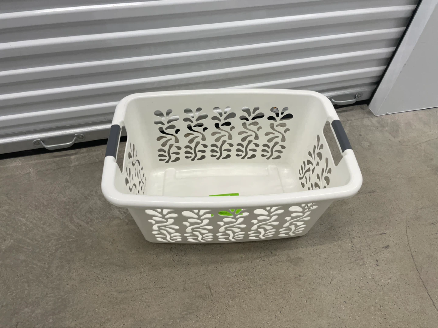Essentials White Laundry Basket with Grey Handles - photo 2