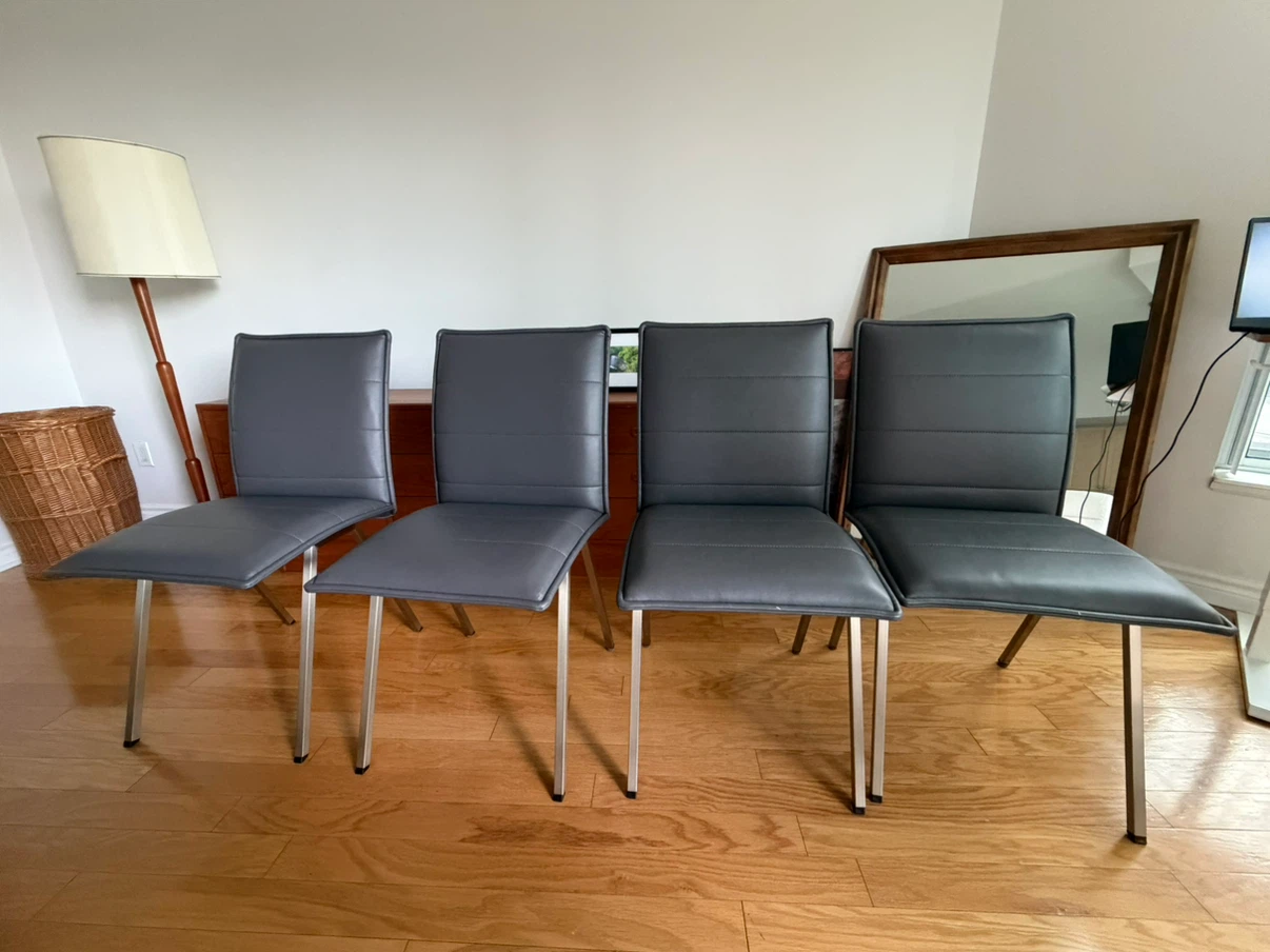 4 Dining Chairs for Sale – $60 Each