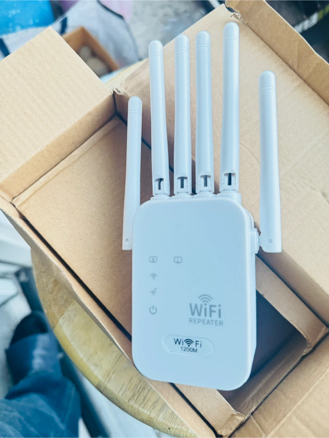WiFi Repeater 1200M Wireless N Repeater - photo 2