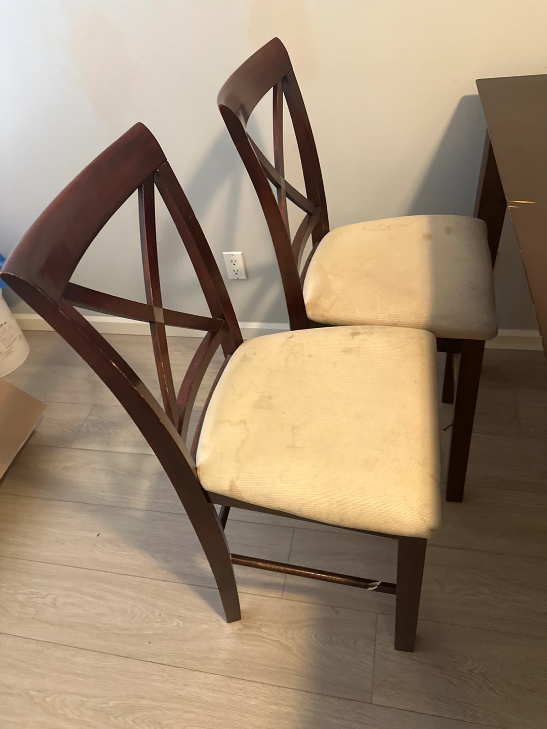Dining Table and 4 Chairs Set - photo 3