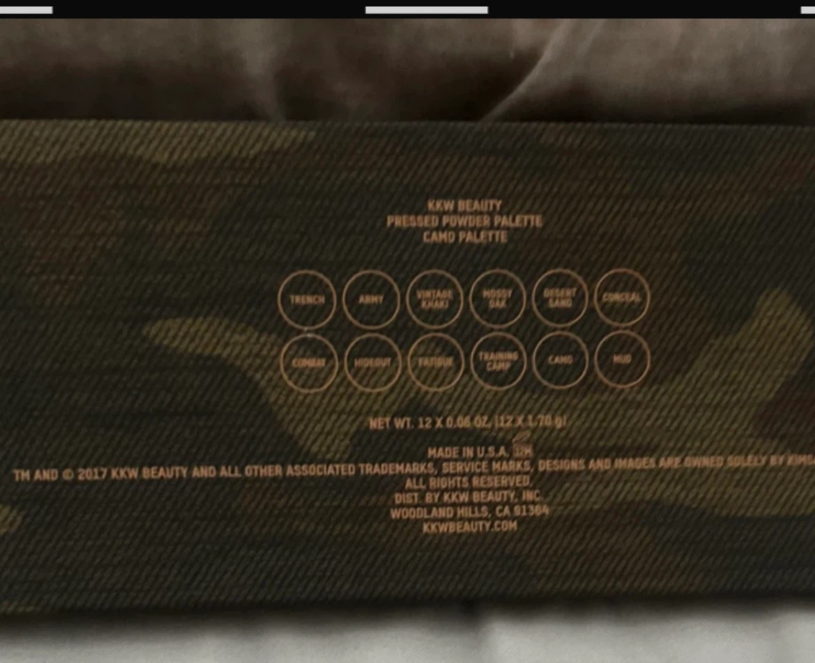 KKW Beauty Pressed Powder Palette - photo 2