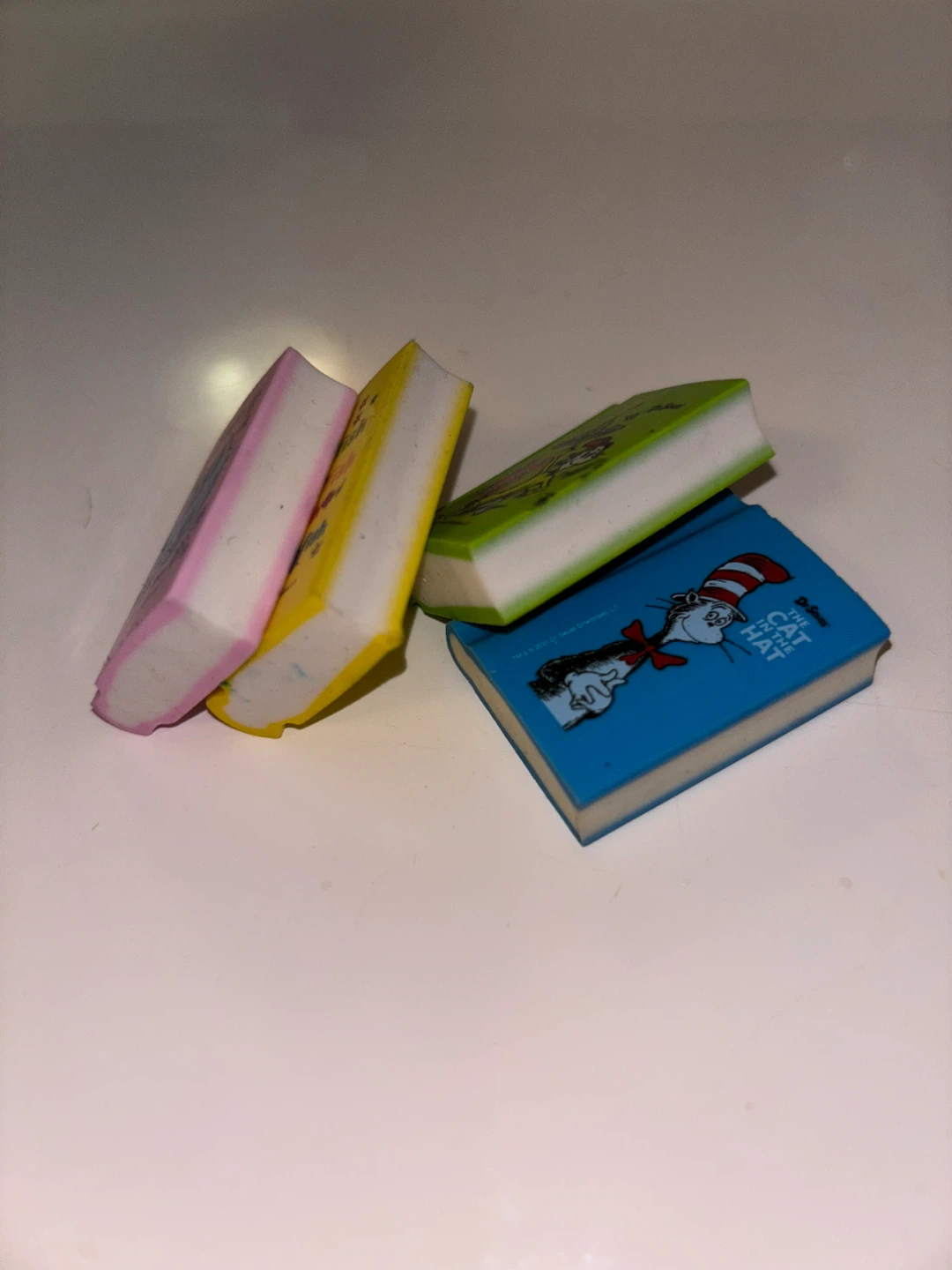Assorted Dr. Seuss & Novelty Erasers Rate Finds?b - photo 2